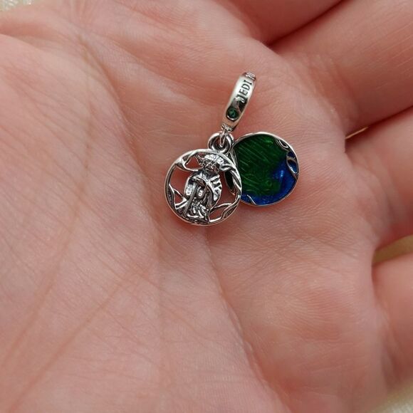 925 Silver Yoda Jedi Master Dangle Charm - Picture 4 of 7